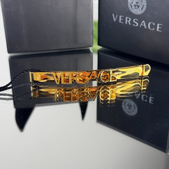 Versace Tribute Hair Clip - Picture 3 of 13